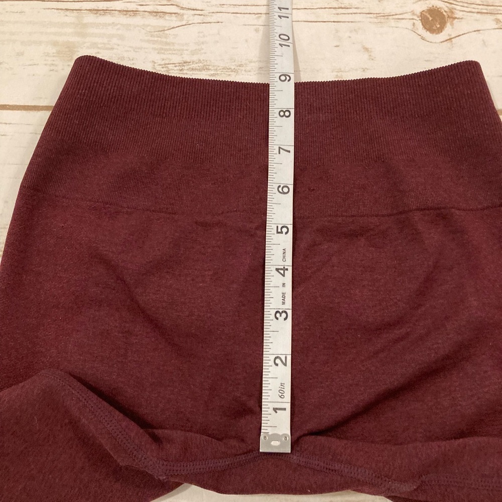 AUROLA Maroon Amplify High Waiated Leggings - Picture 4 of 13
